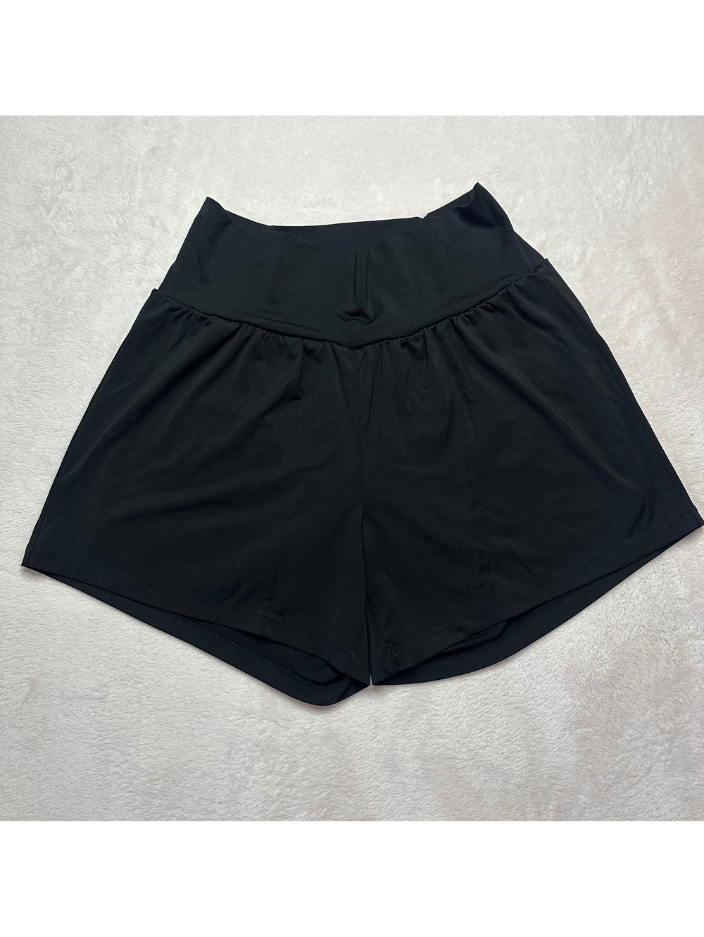 Halara Airy Super High-Waisted 2-in-1 Activewear – Black – Women's Size L Long